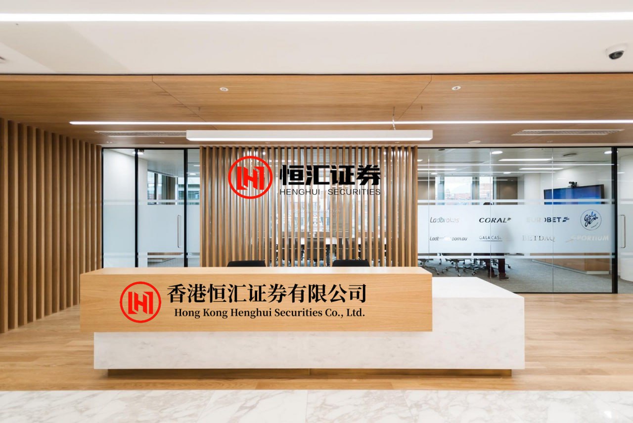 诚信双赢 现货黄金, 又跌破4000美元!